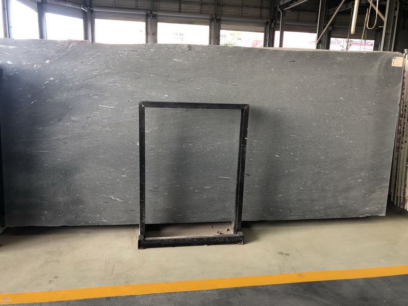 Valser Quartzite Big slab for walling.jpg Valser Quartzite Big slab for walling.jpg