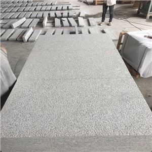 Kulrang Granit G603 Bush Hammered Tiles