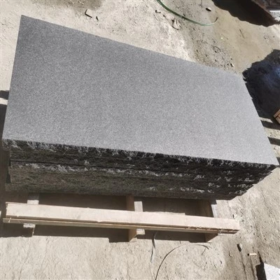 Qirolicha qora granit