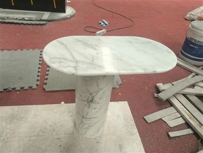 Bianco Carrara Oq yon stol